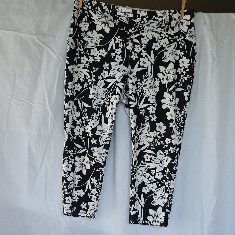 Floral Black and White Pants